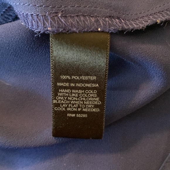 NWOT Royal Blue Express Top. Size M. - Picture 16 of 16